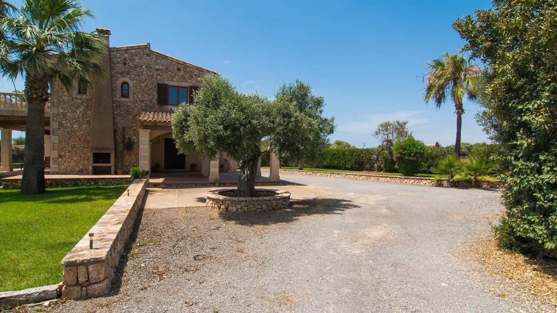 Fantastische Finca Mit Ueberdachter Terrasse S'Horta 0*,
